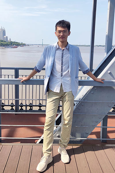 1635321008444661.jpg 8杜庆丰_照片.jpg